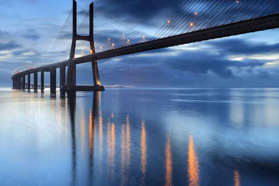 过去五年缴税额对比图（亿元）